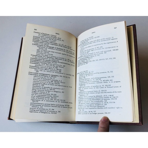 Vintage 1970 Robert’s Rules of Order HC Cloth Book Parliamentary Procedure Laws - Picture 11 of 14